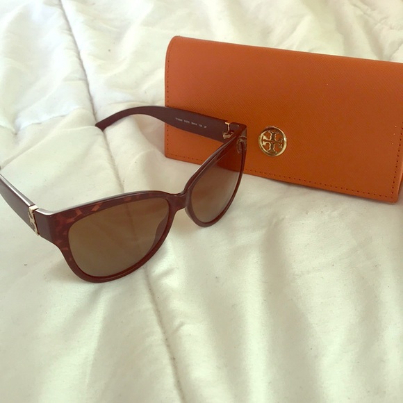Tory Burch Accessories - Tory Burch TY9033 Tortoise Polarized Sunglasses